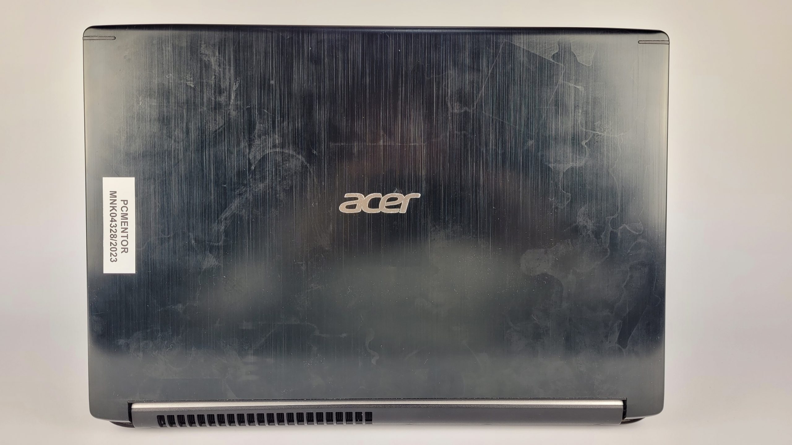 Acer Aspire 7 A715 - Image 6