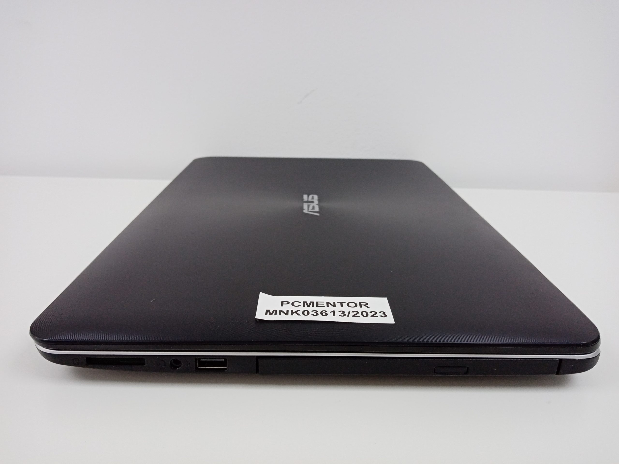 Asus X555LA - Image 4