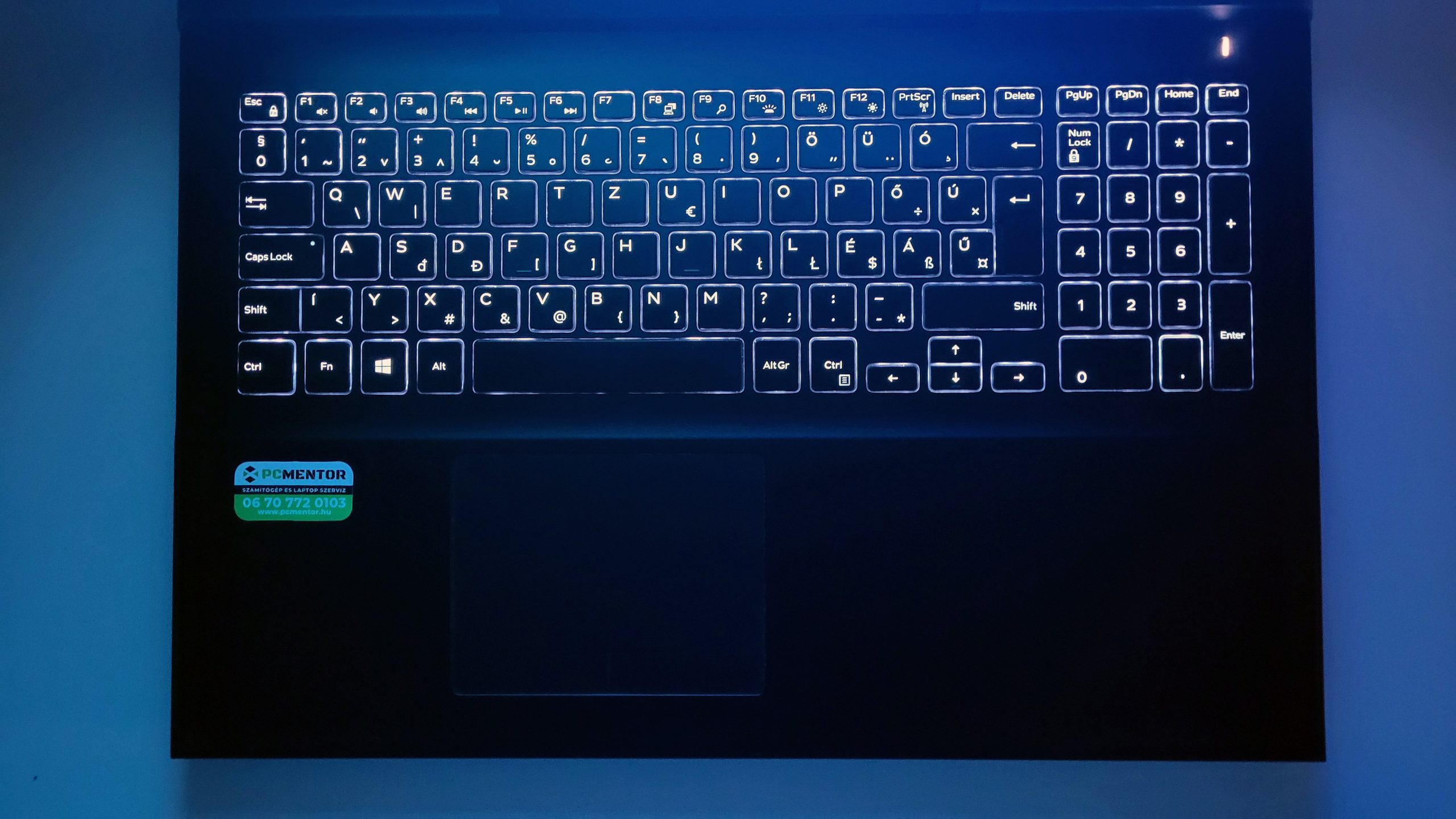 Dell Inspiron 15 7567 - Image 3