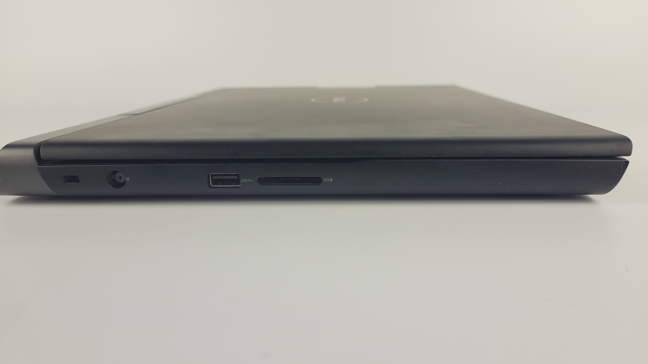 Dell Inspiron 15 7567 - Image 4