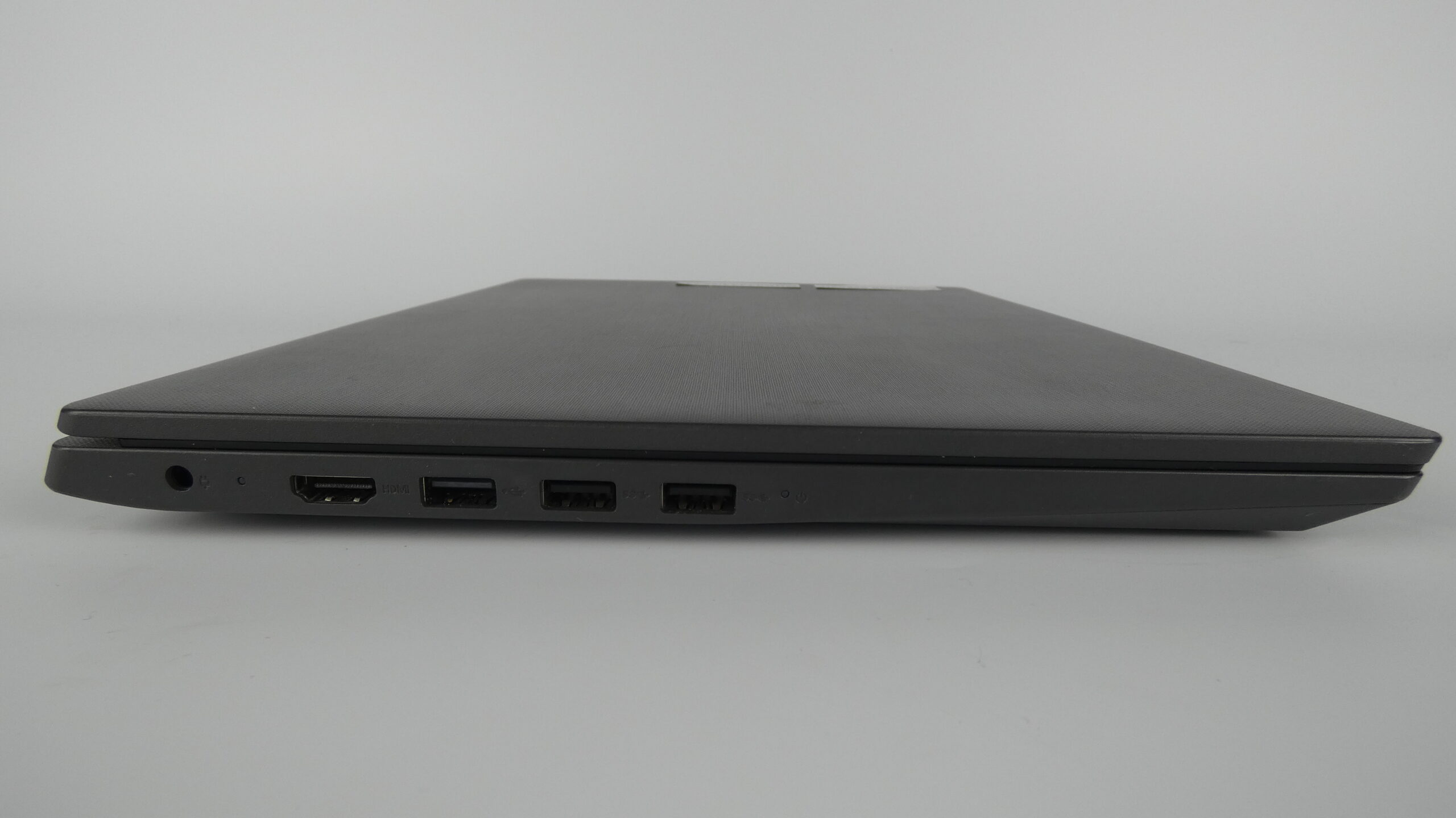 Lenovo V14-ADA - Image 3