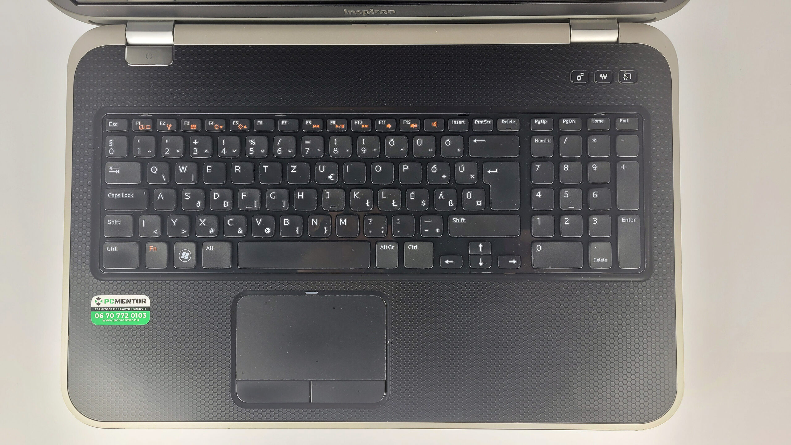Dell Inspiron 7720 - Image 2