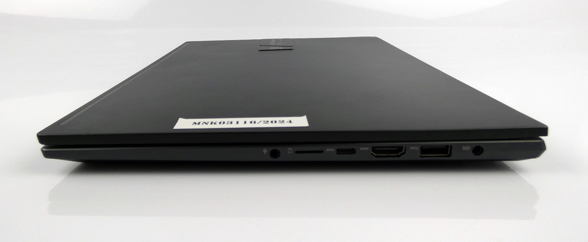 Asus Vivobook M7400Q - Image 4
