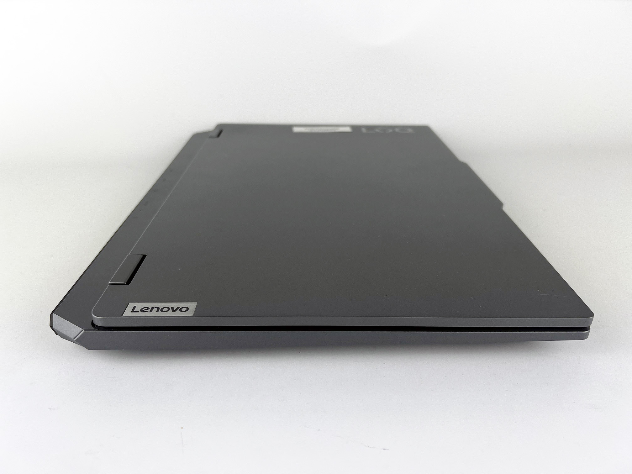 LENOVO LOQ 15IRX9 - Image 5