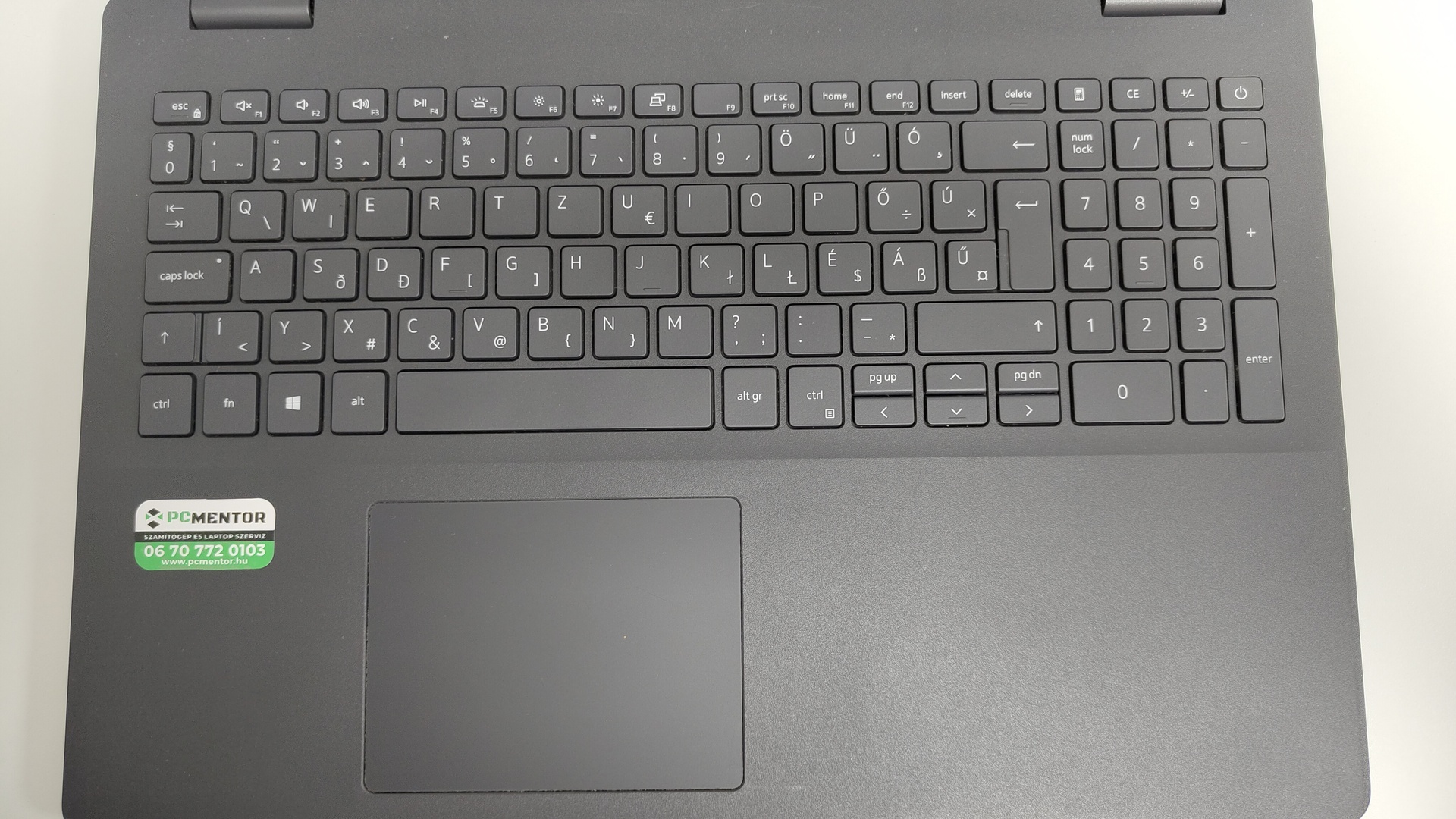 Dell Inspiron 3501 - Image 2