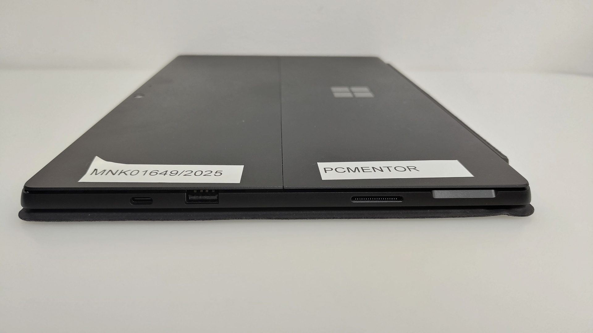 Microsoft Surface Pro 7 - Image 4