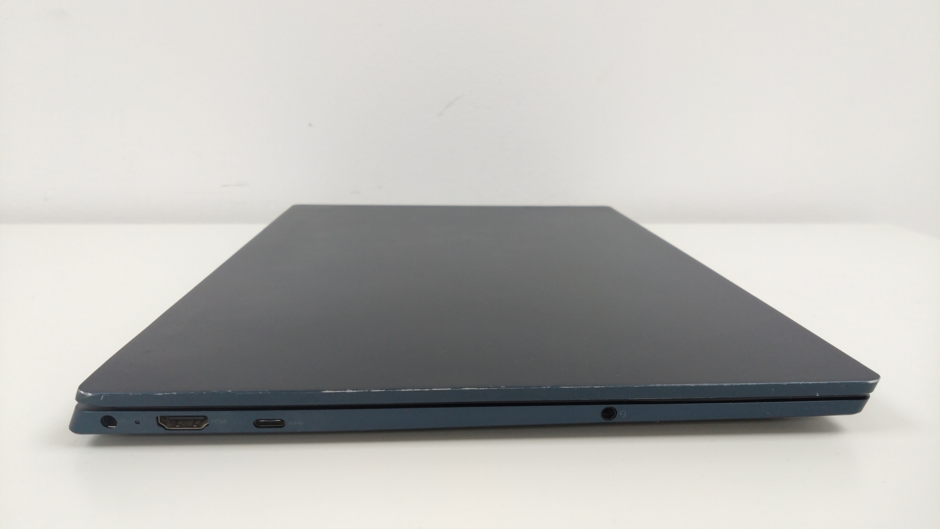 Lenovo Ideapad S540-15IML - Image 5