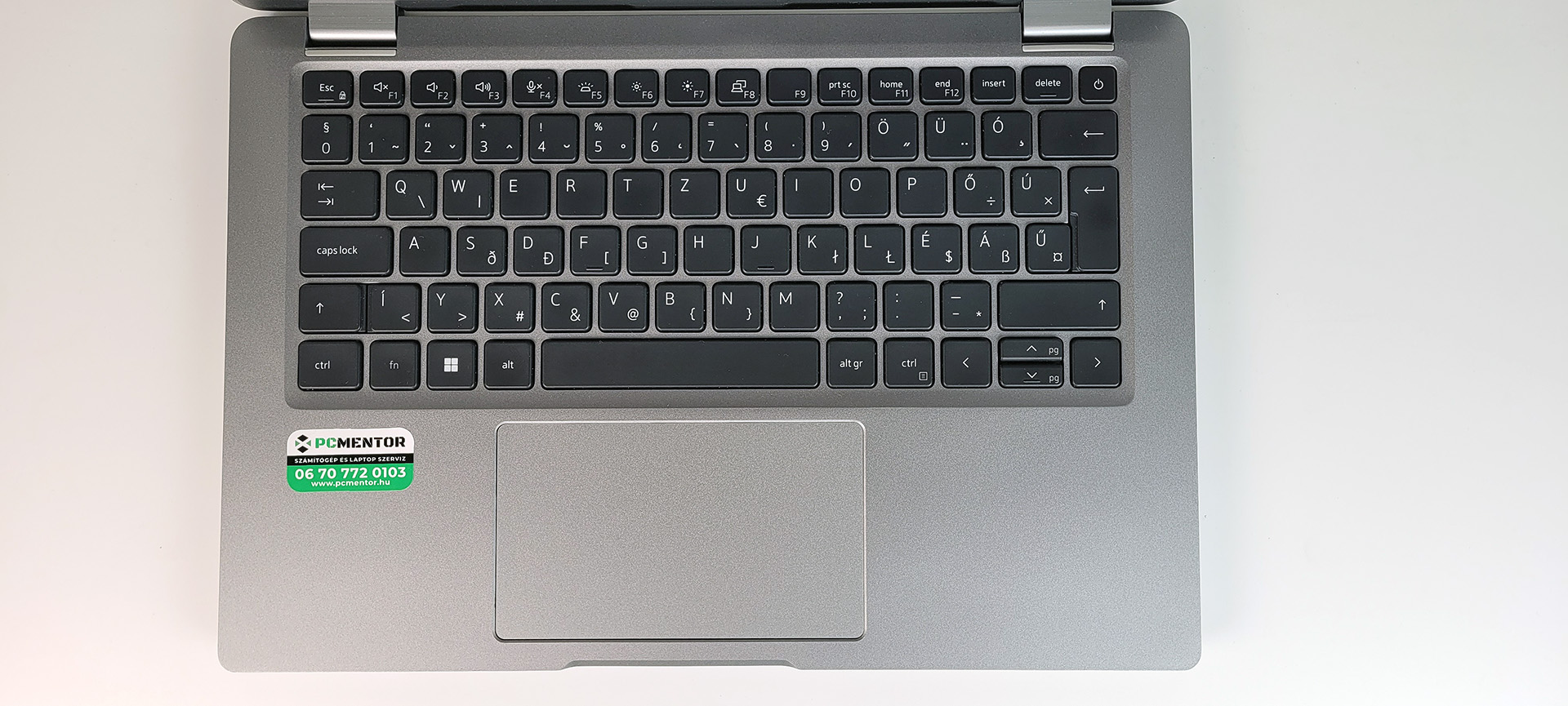 Dell Latitude 5330 - Image 2
